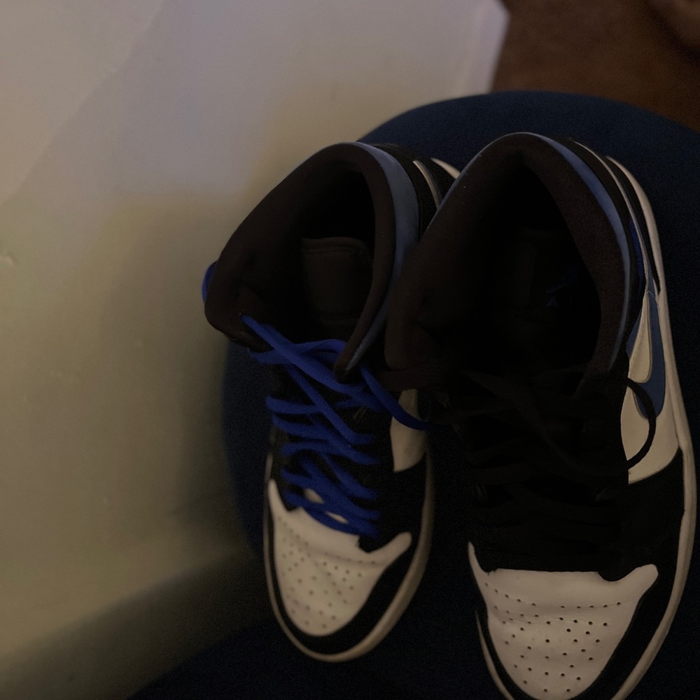 (Used) Blue and Black Jordan 1
